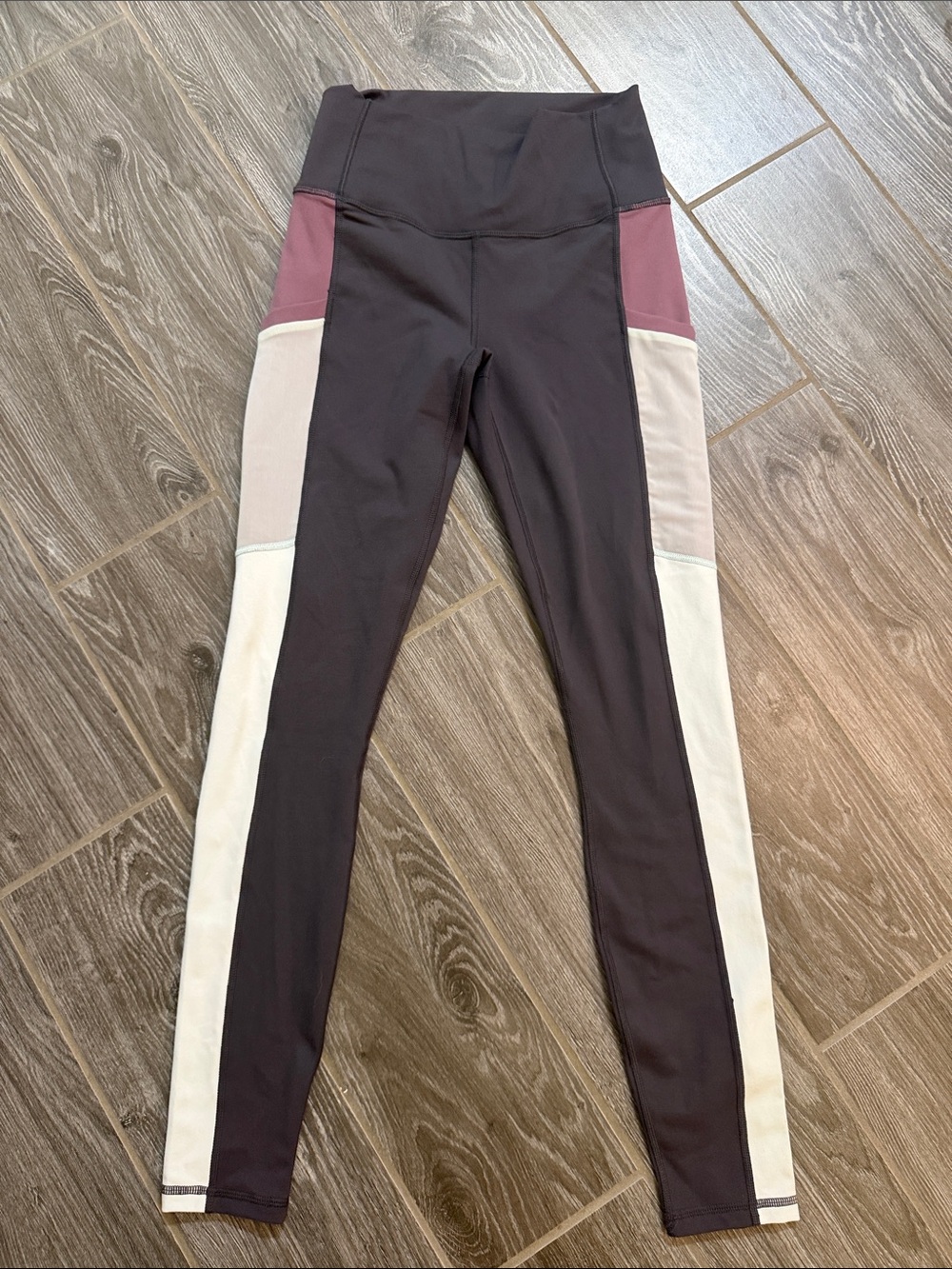 Fabletics On-The-Go Powerhold Colorblock high waisted Leggings XS Gray w/pockets